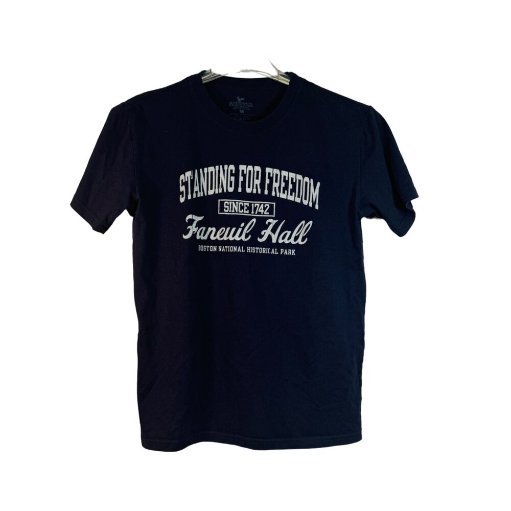 Standing For Freedom Faneuil Hall T-Shirt  M  America's National Parks Collectio